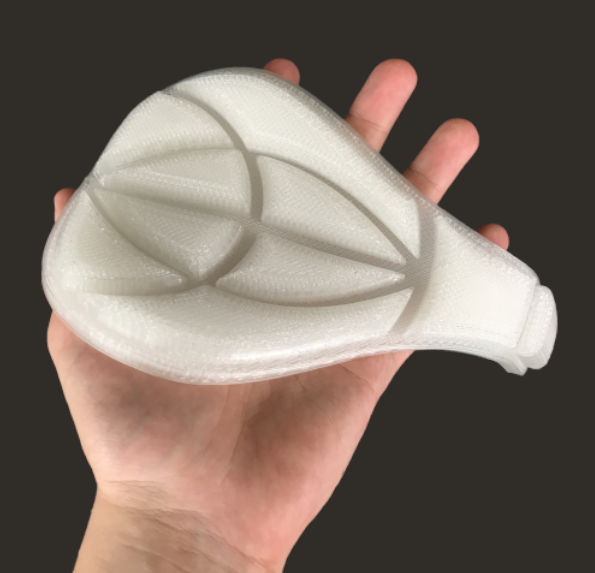 tpe saddle cover Pollen AM  elastomer 3D printing 3D printer industrial pellets granules extrusion small series medium series thermoplastic granules open to materials multi-material